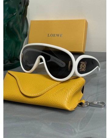 Солнцезащитные очки Loewe