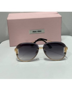 Солнцезащитные очки MIU MIU