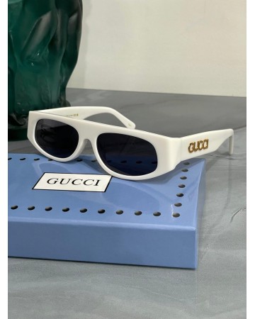 Солнцезащитные очки Gucci