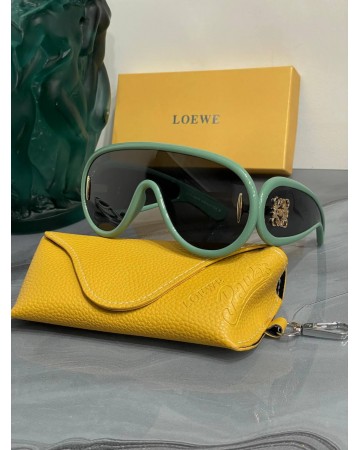 Солнцезащитные очки Loewe