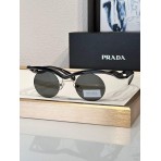 Солнцезащитные очки Prada