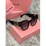 Солнцезащитные очки MIU MIU