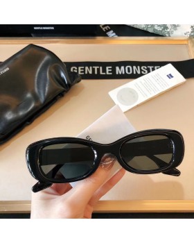 Солнцезащитные очки Gentle Monster