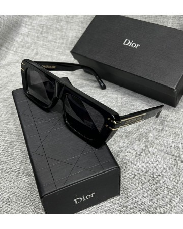 Солнцезащитные очки Dior