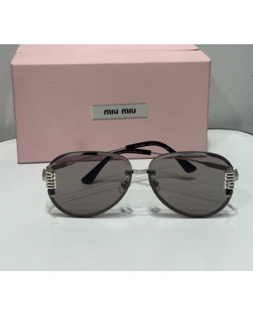 Солнцезащитные очки MIU MIU