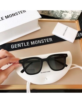 Солнцезащитные очки Gentle Monster
