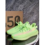 Кроссовки Yeezy