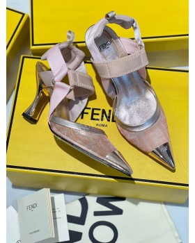 Босоножки Fendi