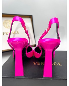 Босоножки Versace-foto2