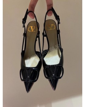 Босоножки Valentino