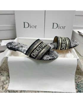 Шлепанцы Dior