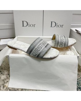 Шлепанцы Dior