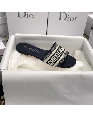 Шлепанцы Dior