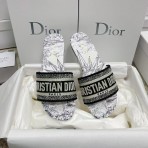 Шлепанцы Dior