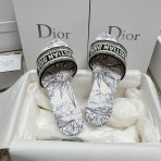 Шлепанцы Dior