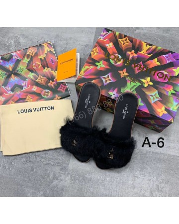 Тапочки Louis Vuitton