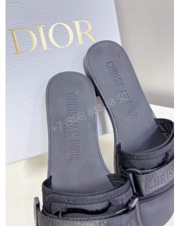 Шлепанцы Dior