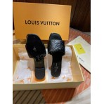 Шлепанцы Louis Vuitton