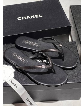 Шлепанцы CHANEL