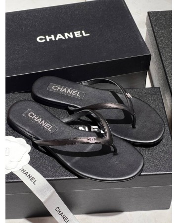 Шлепанцы CHANEL