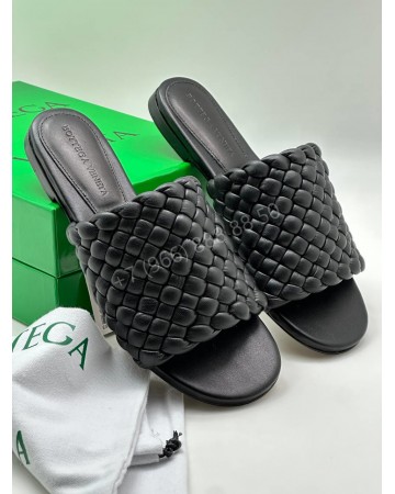 Шлепанцы Bottega Veneta