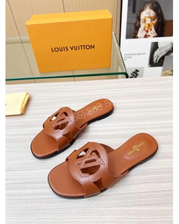 Шлепанцы Louis Vuitton