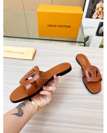 Шлепанцы Louis Vuitton