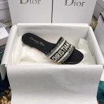 Шлепанцы Dior