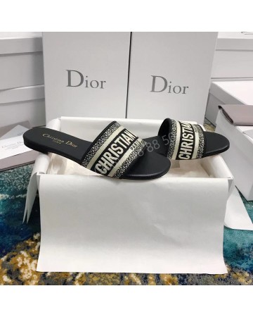 Шлепанцы Dior