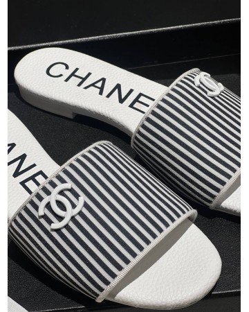 Шлепанцы CHANEL