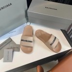 Шлепанцы Balenciaga