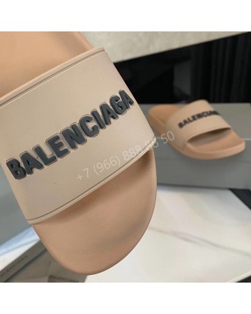 Шлепанцы Balenciaga