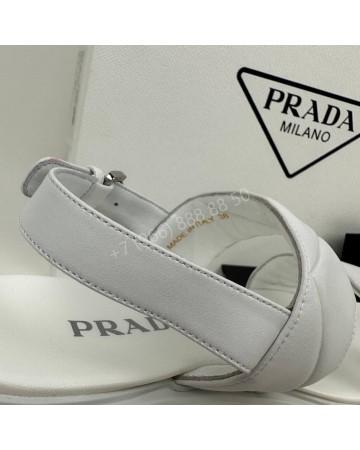 Сандалии Prada