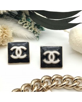 Серьги CHANEL