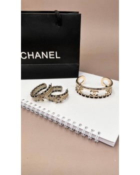 Серьги CHANEL