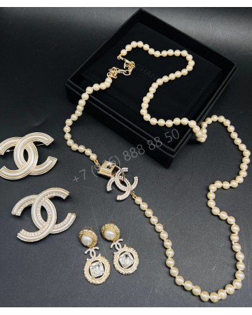 Серьги CHANEL