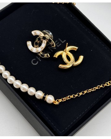 Серьги CHANEL