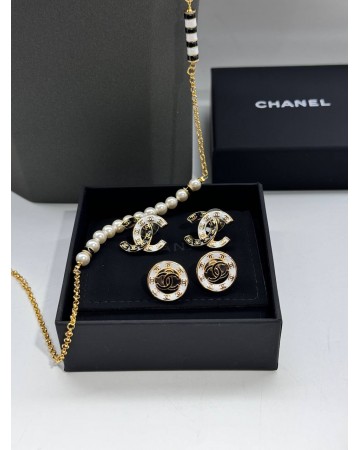 Серьги CHANEL