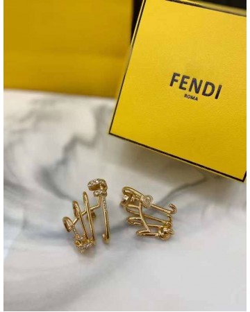 Серьги Fendi