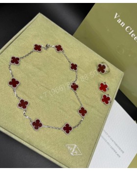 Серьги Van Cleef & Arpels