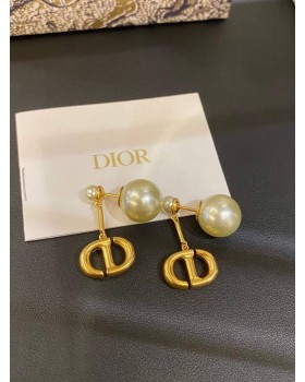 Серьги Dior