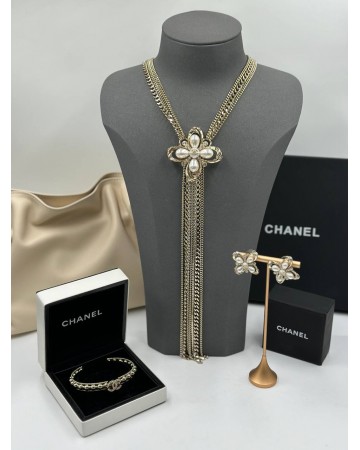 Серьги CHANEL