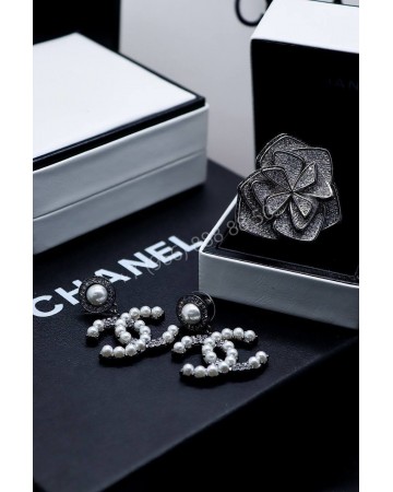 Серьги CHANEL