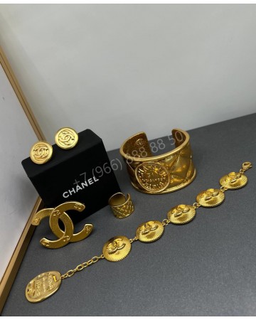 Серьги CHANEL