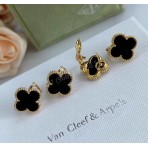 Серьги Van Cleef & Arpels