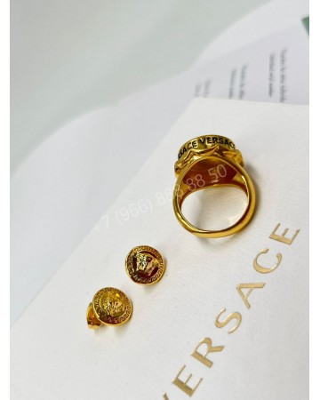 Кольцо Versace