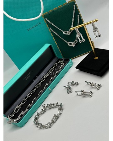 Серьги Tiffany & Co.