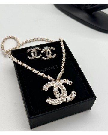 Серьги CHANEL