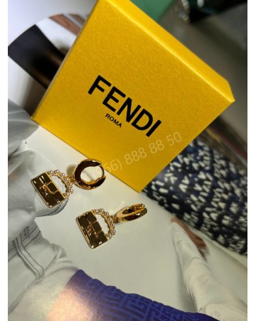 Серьги Fendi