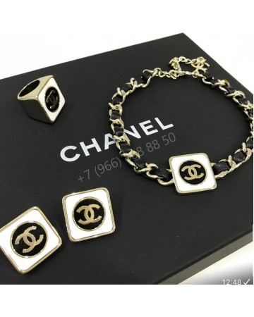 Серьги CHANEL